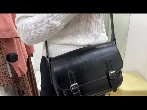 ❤️ Masturbasyona giştî ya keçika ciwan FeralBerry bi dilopek li jûreya fitarê ️ Vîdyoya anal li me ku.centr-klassiki.ru ❌️